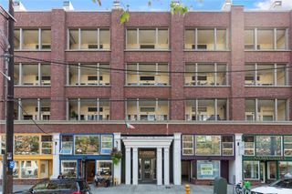 526 1st Avenue S #420, Seattle, WA 98104