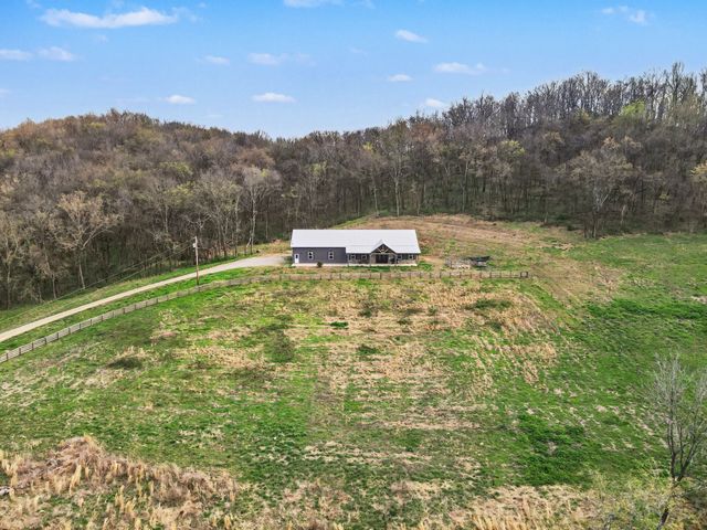 2617 Fayetteville Hwy, Belfast, TN 37019