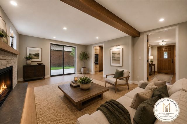 285 Tara Dr, Pleasant Hills, PA 15236