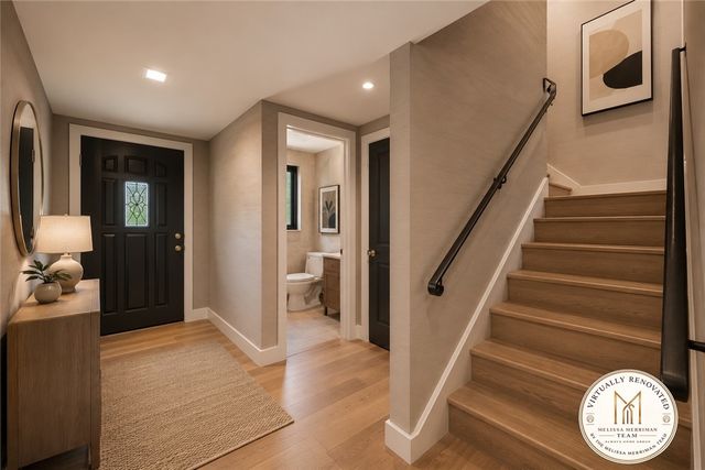 285 Tara Dr, Pleasant Hills, PA 15236