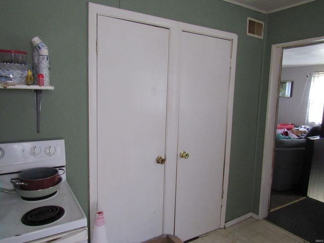 914 S MARKET Street, Kokomo, IN 46902