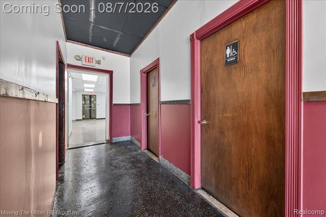 26734 Michigan Avenue, Inkster, MI 48141