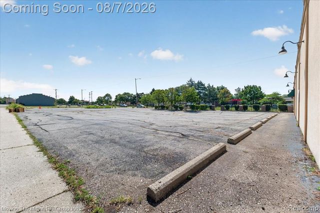 26734 Michigan Avenue, Inkster, MI 48141