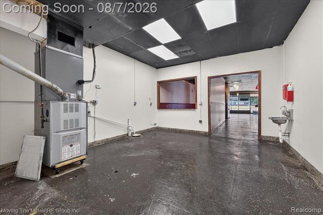 26734 Michigan Avenue, Inkster, MI 48141
