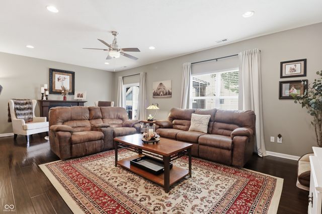 1689 Maplewood Lane, Pendleton, IN 46064