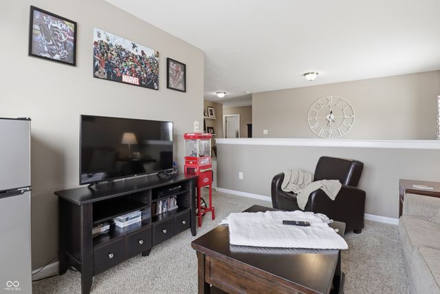 1689 Maplewood Lane, Pendleton, IN 46064