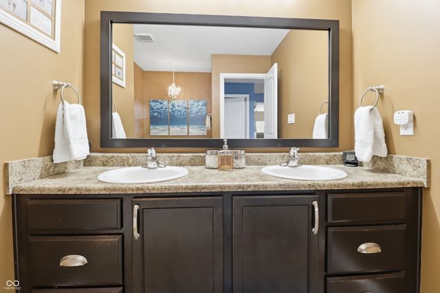 1689 Maplewood Lane, Pendleton, IN 46064