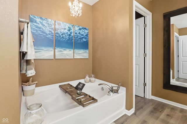 1689 Maplewood Lane, Pendleton, IN 46064