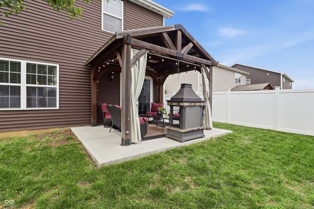 1689 Maplewood Lane, Pendleton, IN 46064