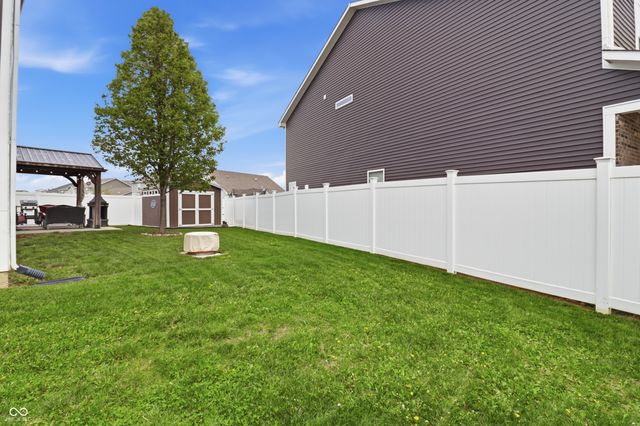 1689 Maplewood Lane, Pendleton, IN 46064