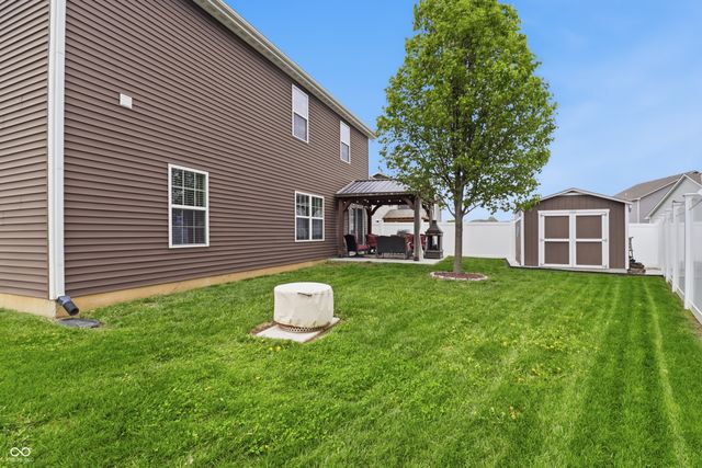 1689 Maplewood Lane, Pendleton, IN 46064