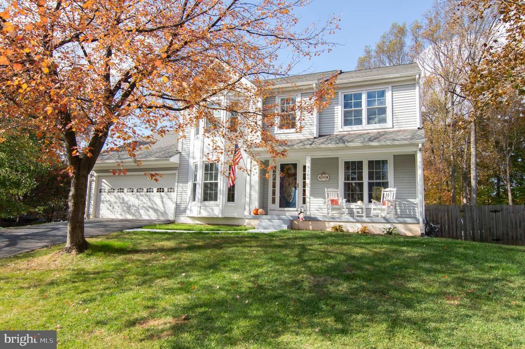 5322 SENTRY LN, Woodbridge, VA 22193