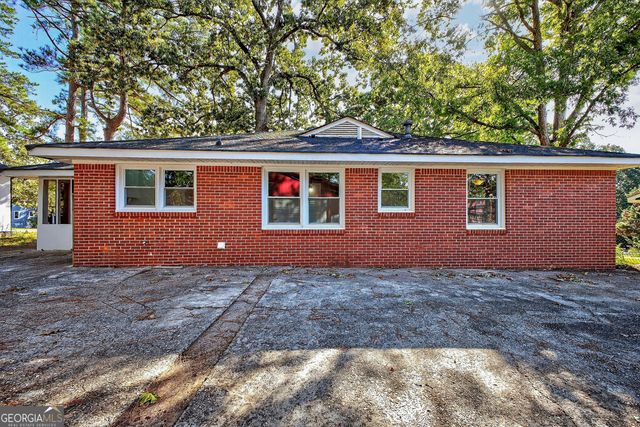 2064 Gober Avenue SE, Smyrna, GA 30080
