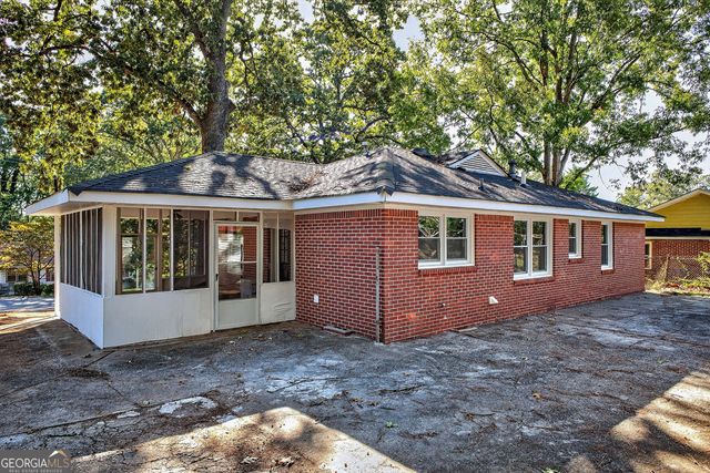 2064 Gober Avenue SE, Smyrna, GA 30080