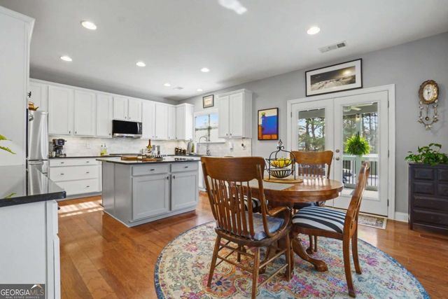 7553 Copper Kettle Way, Flowery Branch, GA 30542