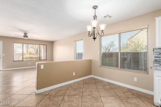 2148 E Rio Vistoso Lane, Oro Valley, AZ 85755