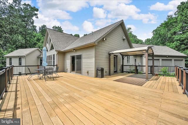 110 FOX ROAD, Palmyra, PA 17078