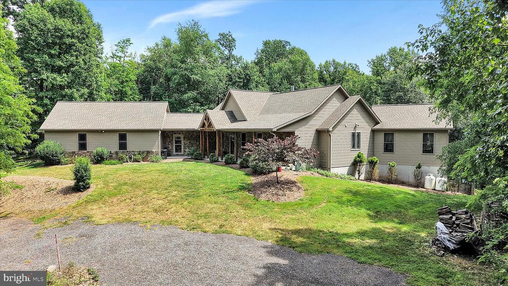110 FOX ROAD, Palmyra, PA 17078