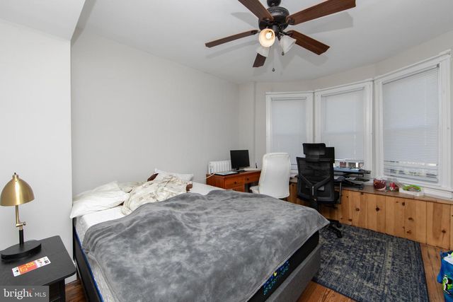 8 WYNNEWOOD AVE, Collingswood, NJ 08108