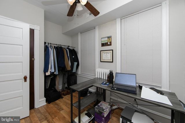 8 WYNNEWOOD AVE, Collingswood, NJ 08108