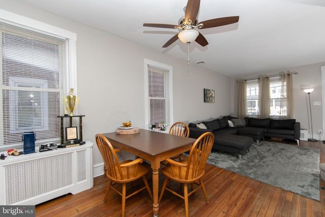 8 WYNNEWOOD AVE, Collingswood, NJ 08108