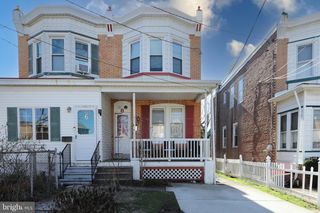 8 WYNNEWOOD AVE, Collingswood, NJ 08108