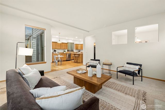 13127 SE 210th Place, Kent, WA 98031