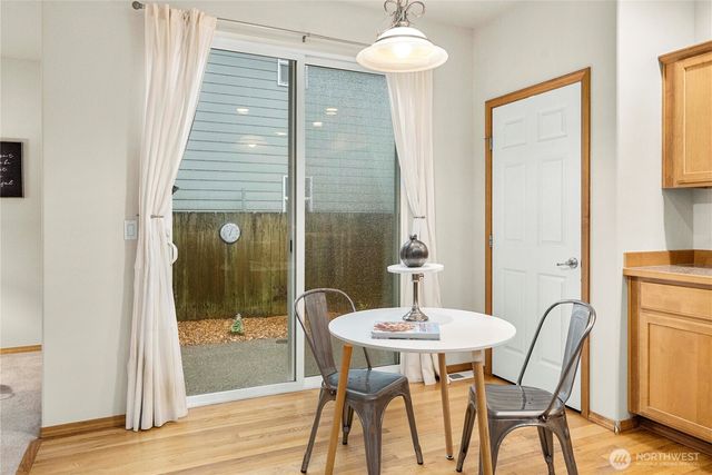 13127 SE 210th Place, Kent, WA 98031