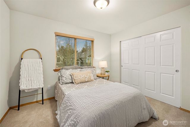 13127 SE 210th Place, Kent, WA 98031