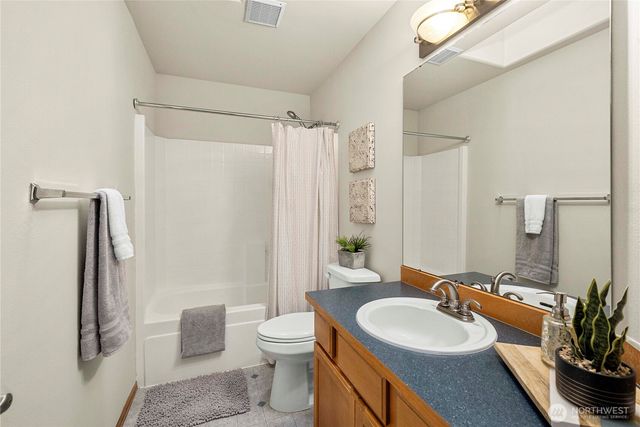 13127 SE 210th Place, Kent, WA 98031