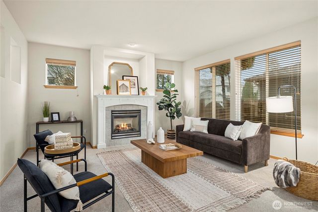 13127 SE 210th Place, Kent, WA 98031