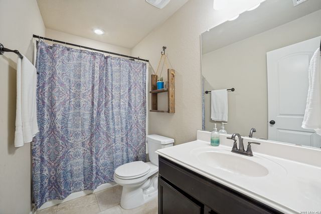 132 HUNTERS RNCH W, San Antonio, TX 78253