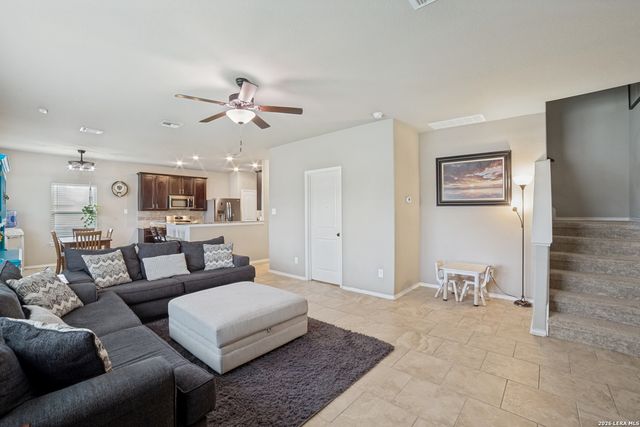 132 HUNTERS RNCH W, San Antonio, TX 78253