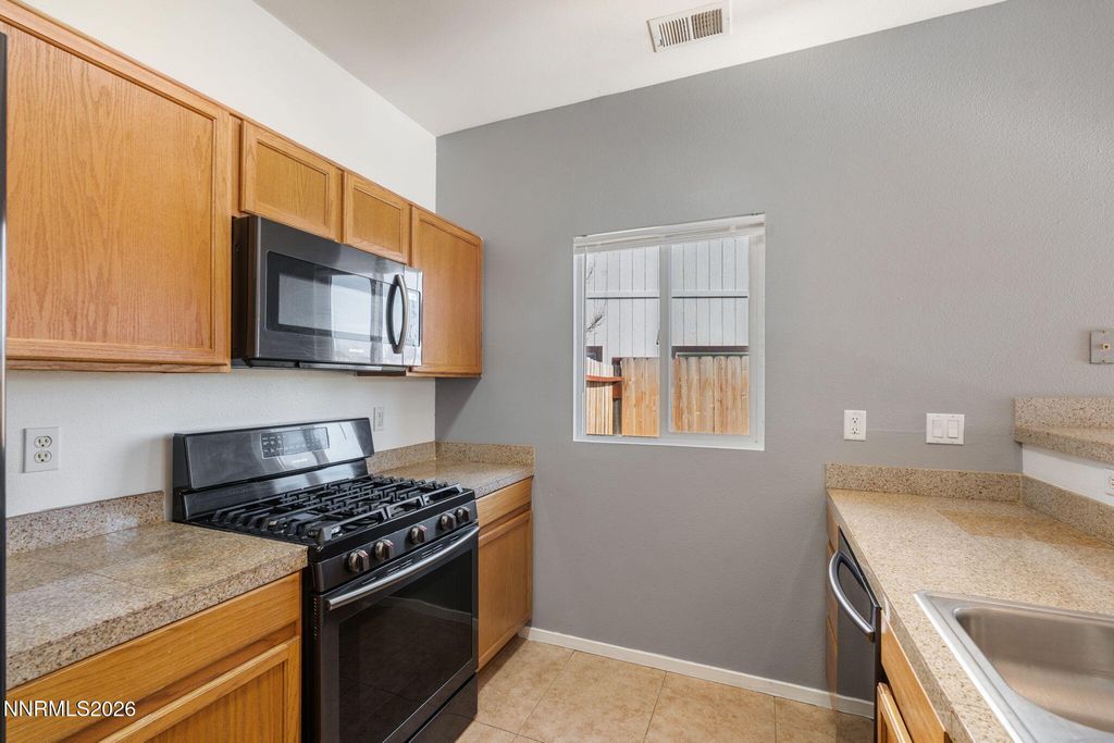 Image 16 of property listing at 9190 Brightridge Drive, Reno, NV 89506