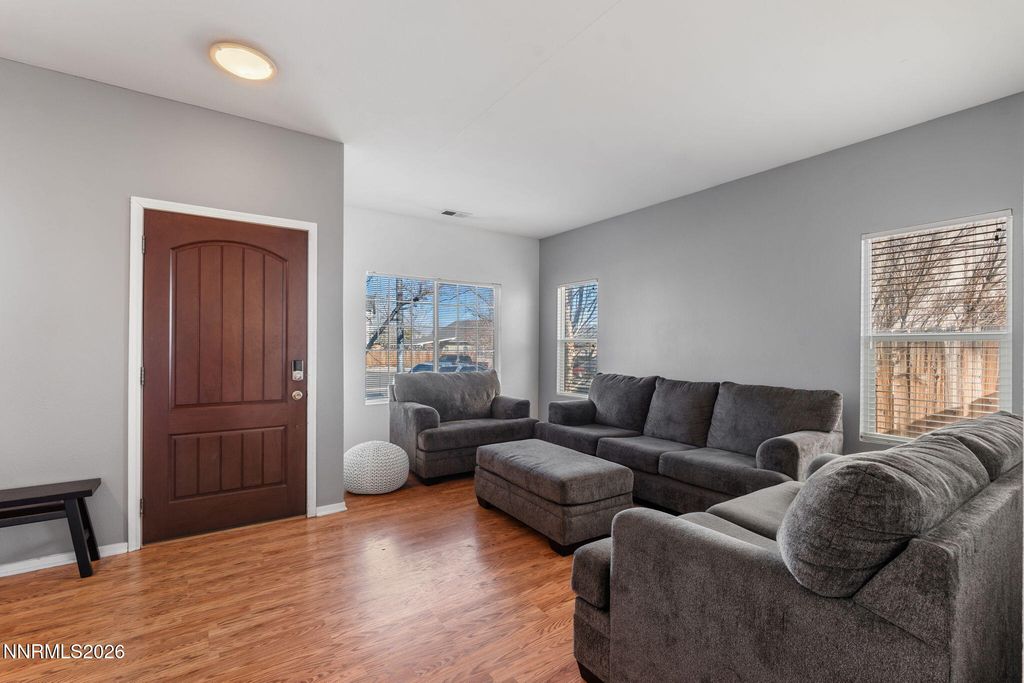 Image 5 of property listing at 9190 Brightridge Drive, Reno, NV 89506