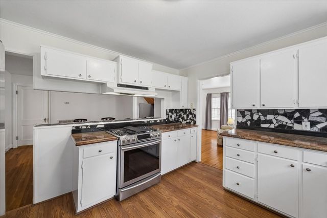 327 W 31st Street, Houston, TX 77018