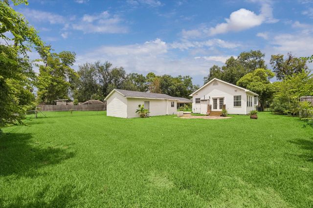 327 W 31st Street, Houston, TX 77018