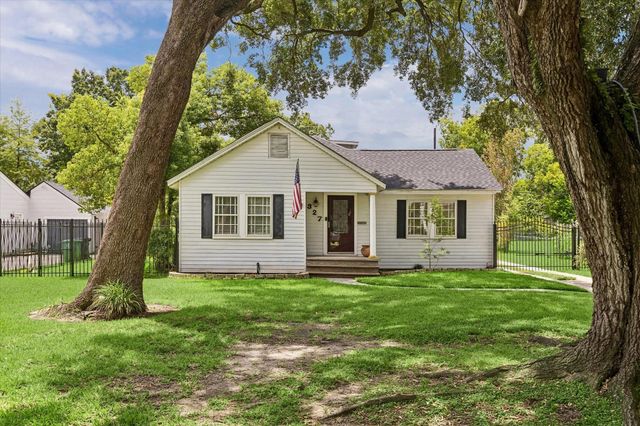 327 W 31st Street, Houston, TX 77018