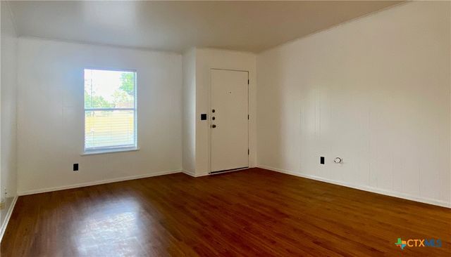 505 Buttercup 507, New Braunfels, TX 78130