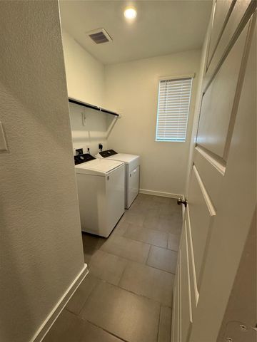 18731 Frost Ridge Drive, Crosby, TX 77532