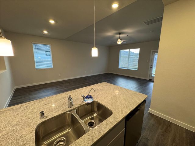 18731 Frost Ridge Drive, Crosby, TX 77532