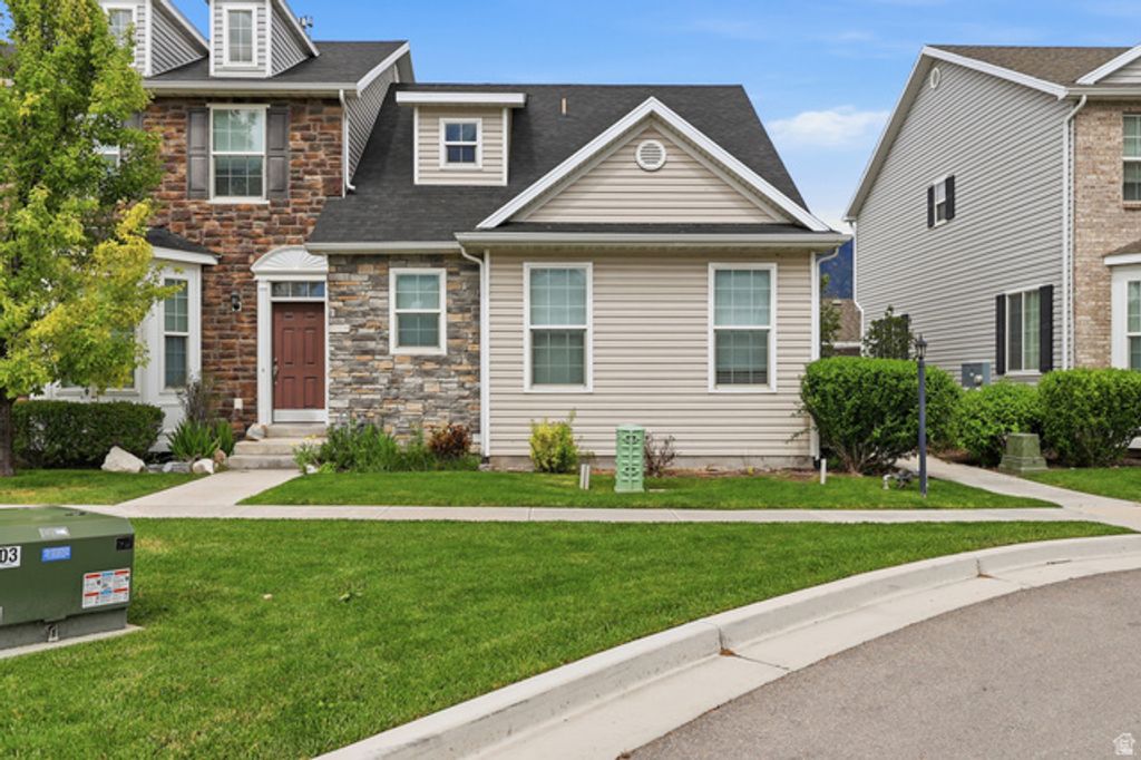 460 S TRI TERRA LN, Provo, UT 84601