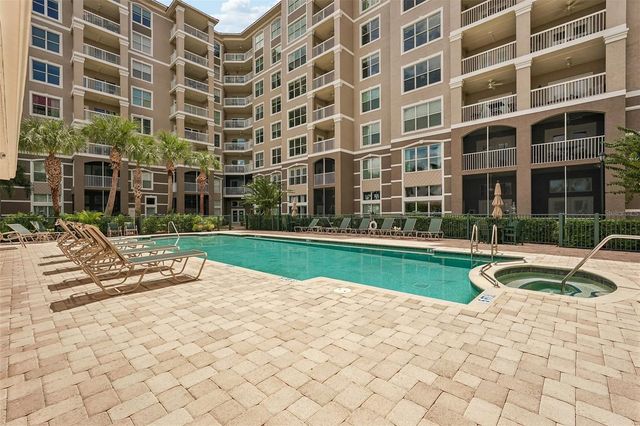 808 3RD AVENUE W 809, Bradenton, FL 34205