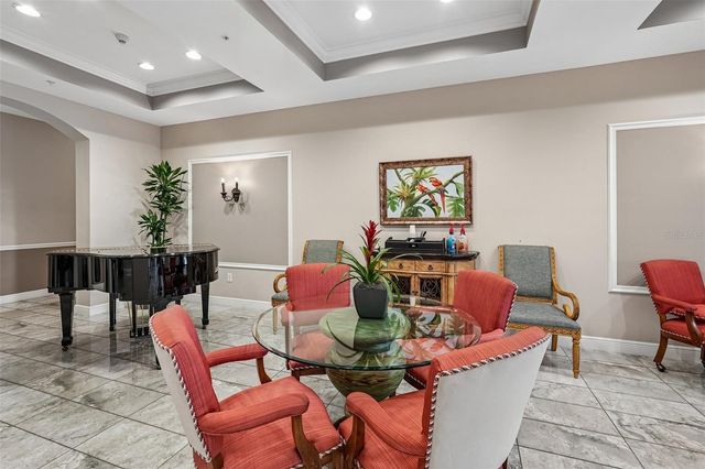 808 3RD AVENUE W 809, Bradenton, FL 34205