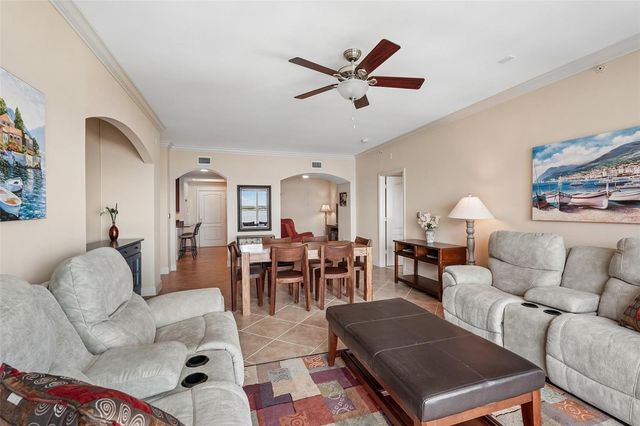 808 3RD AVENUE W 809, Bradenton, FL 34205