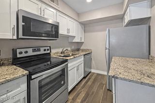 4410 N LONGVIEW Avenue 208, Phoenix, AZ 85014