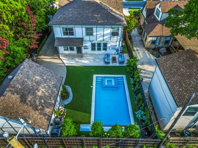 5527 McCommas Boulevard, Dallas, TX 75206