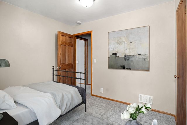 3716 Abbott Avenue N, Robbinsdale, MN 55422