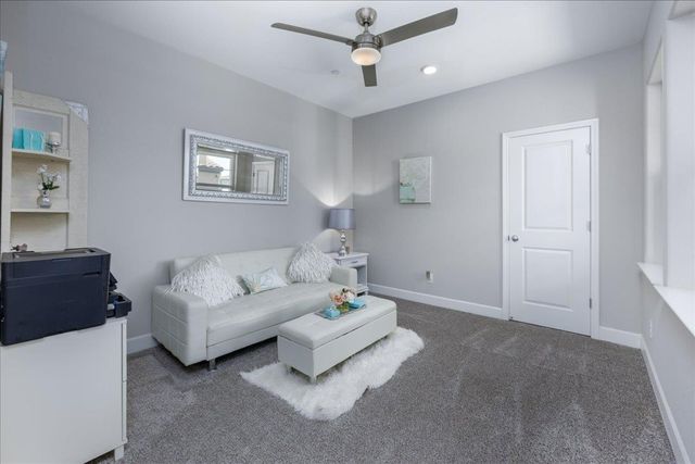 3305 Gopher Ridge Dr, Folsom, CA 95630