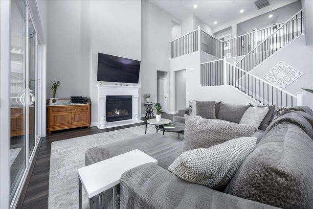 3305 Gopher Ridge Dr, Folsom, CA 95630